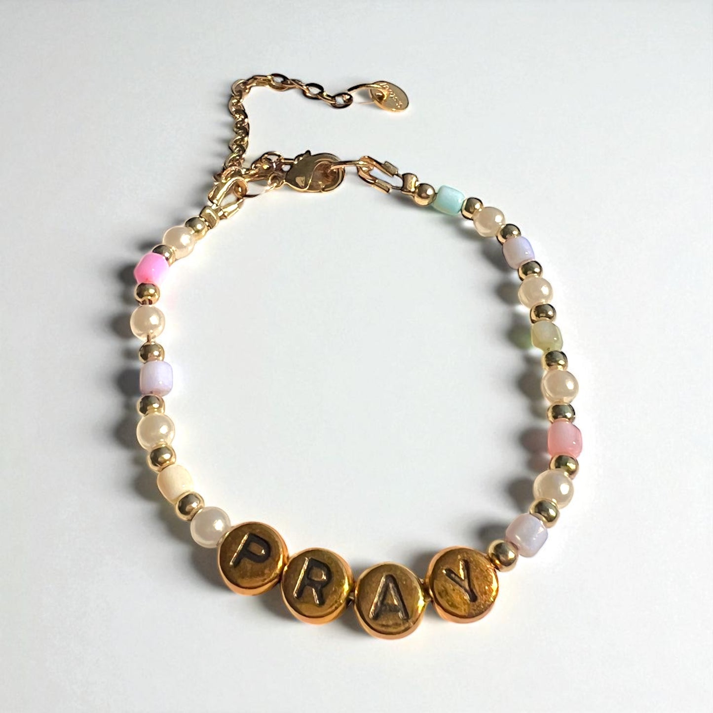 Whisper Band “Pray” Bracelet – Chic Pastel Shell, Pearl & Gold – Adjustable 6–8” Faith-Inspired Stackable